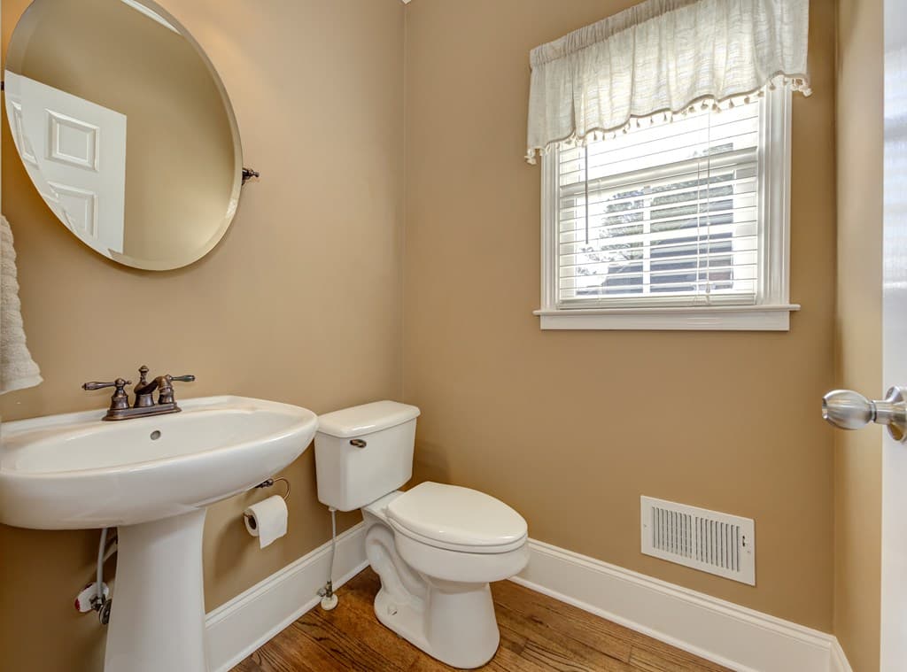 210 Golf Crest Drive, Acworth GA 30101 - Photo