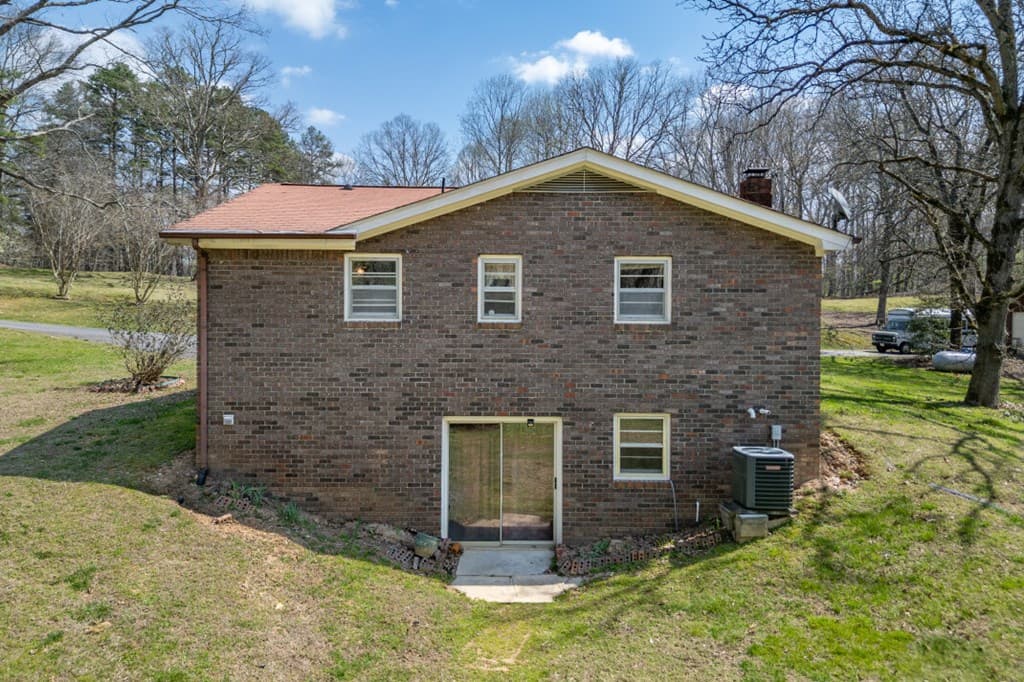 1266 Ford Road, Warne NC 28909 - Photo