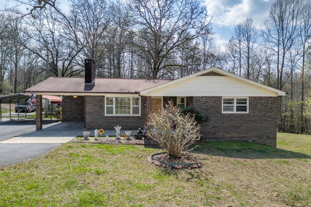 1266 Ford Road, Warne NC 28909 - Photo