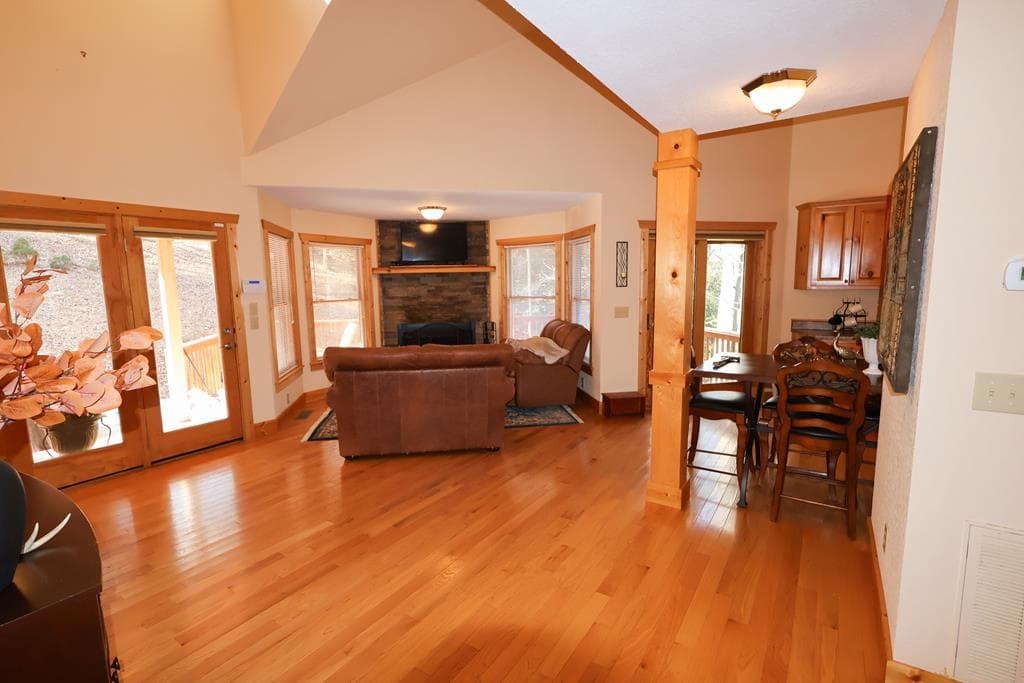 143 Hidden Lake Circle, Ellijay GA 30536 - Photo
