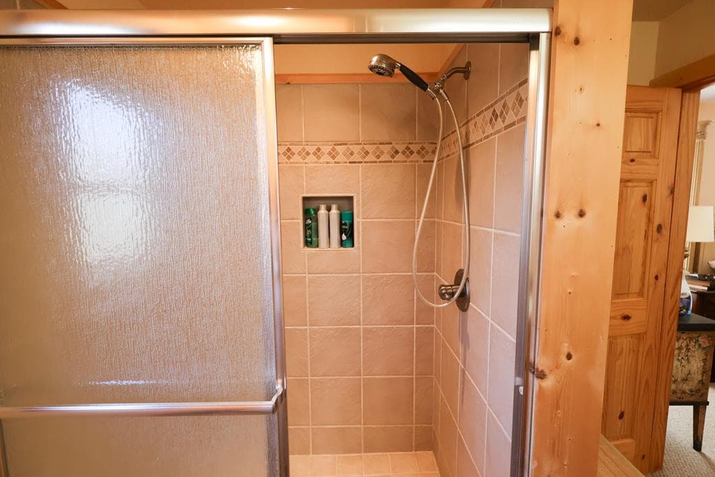 143 Hidden Lake Circle, Ellijay GA 30536 - Photo