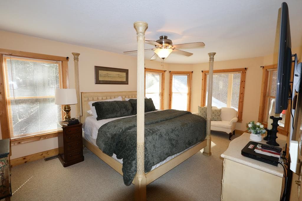 143 Hidden Lake Circle, Ellijay GA 30536 - Photo