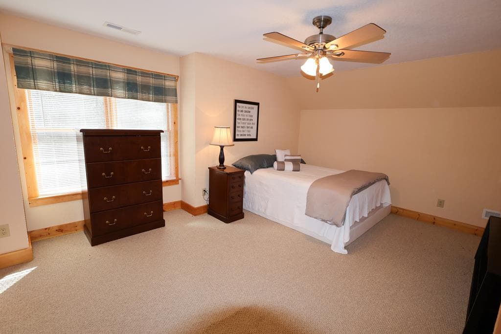 143 Hidden Lake Circle, Ellijay GA 30536 - Photo