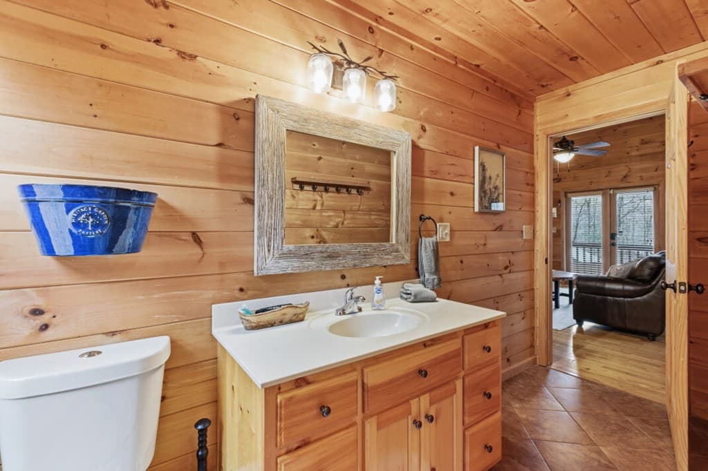 145 Fox Run Lane, Blue Ridge GA 30513 - Photo