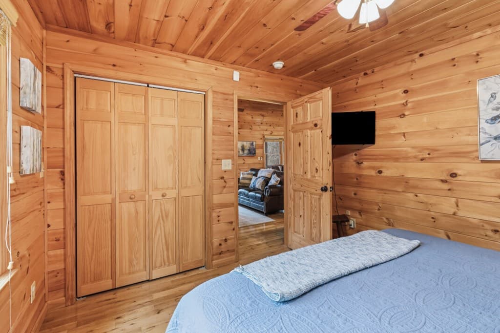 145 Fox Run Lane, Blue Ridge GA 30513 - Photo