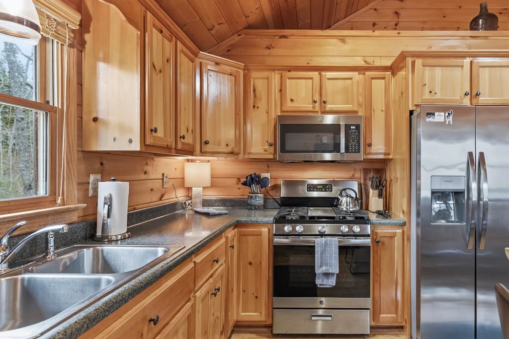 145 Fox Run Lane, Blue Ridge GA 30513 - Photo