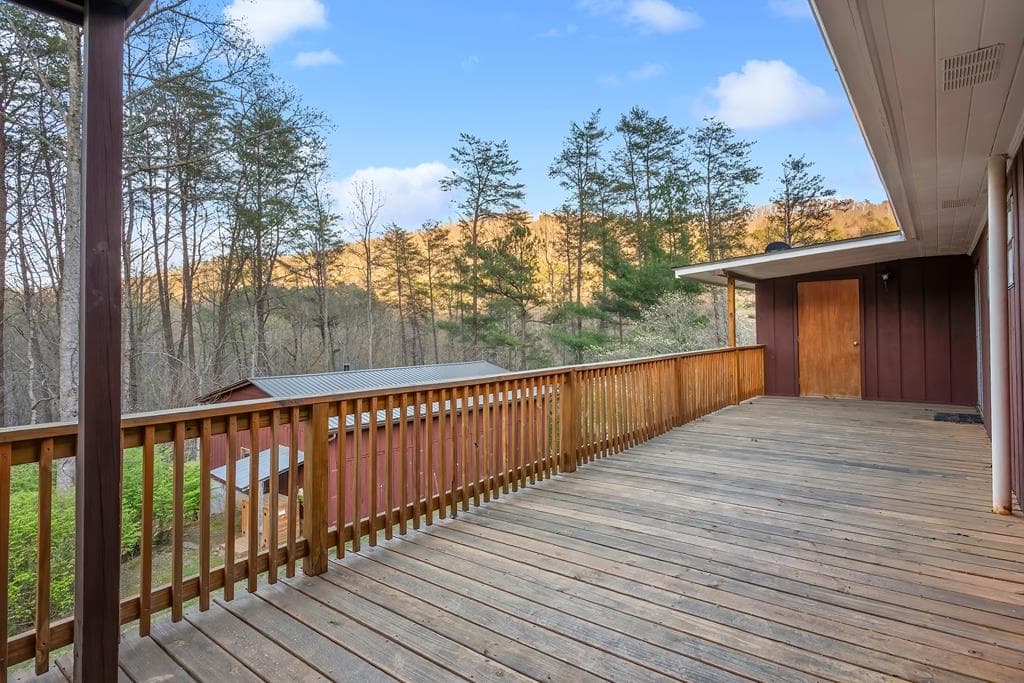 2669 Weaver Creek Road, Blue Ridge GA 30513 - Photo