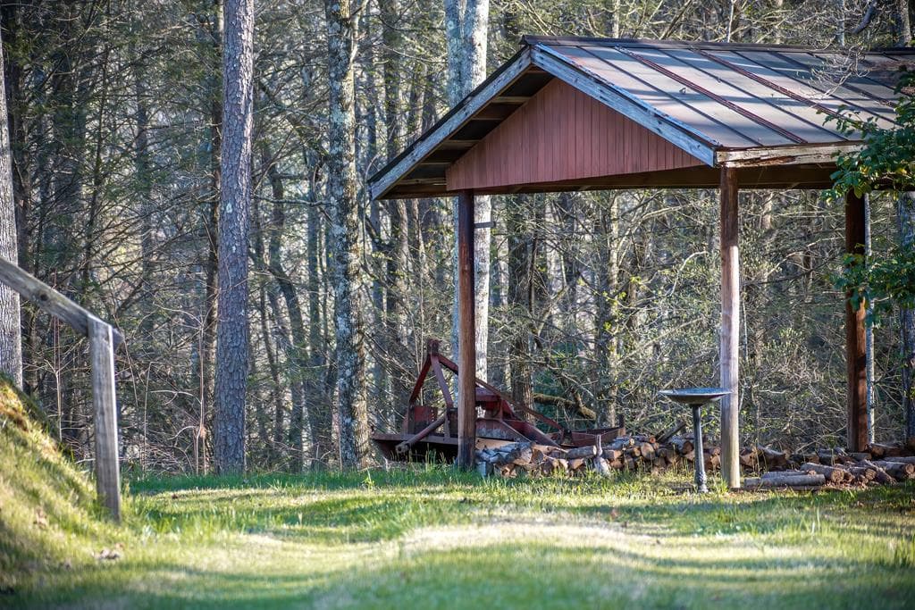 2669 Weaver Creek Road, Blue Ridge GA 30513 - Photo