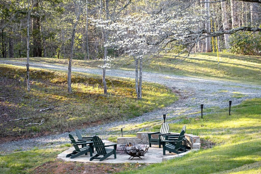 2669 Weaver Creek Road, Blue Ridge GA 30513 - Photo
