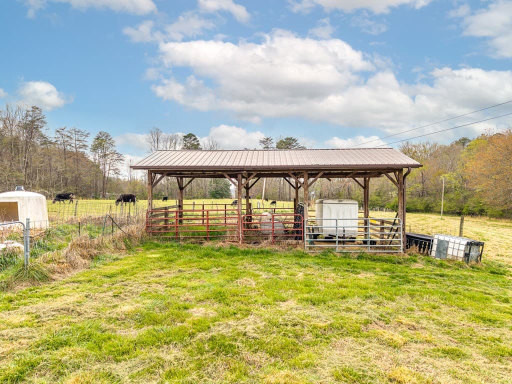 1252 Old Gum Log Road, Blairsville GA 30512 - Photo