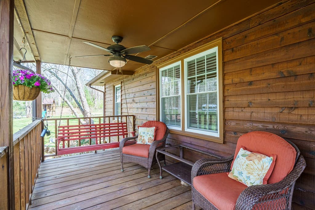 1252 Old Gum Log Road, Blairsville GA 30512 - Photo