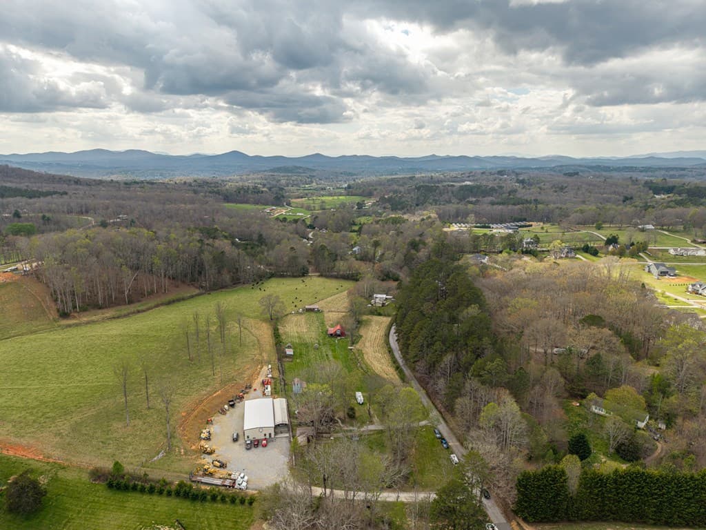 1252 Old Gum Log Road, Blairsville GA 30512 - Photo