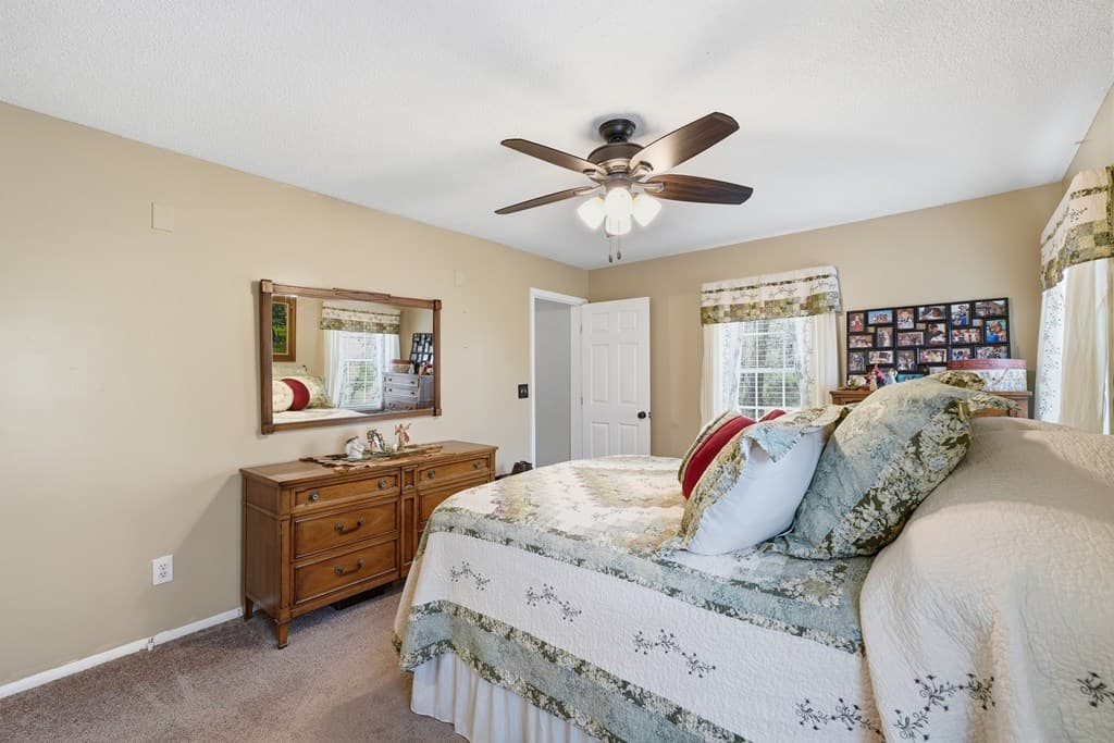 1252 Old Gum Log Road, Blairsville GA 30512 - Photo