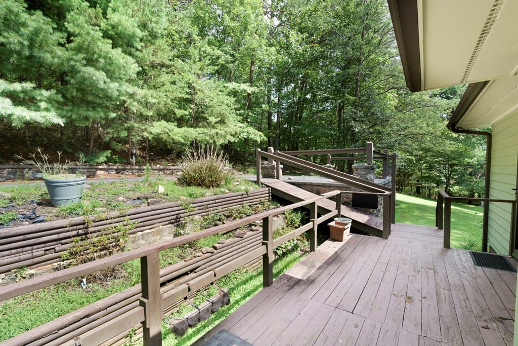 488 West Cherry, Hayesville NC 28904 - Photo