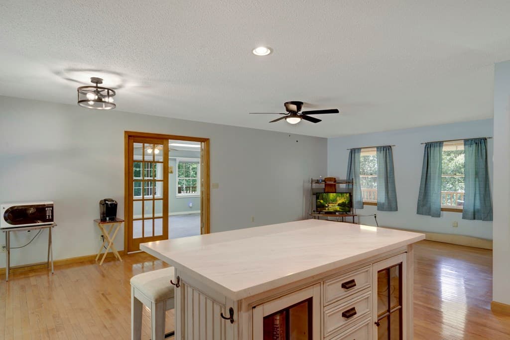488 West Cherry, Hayesville NC 28904 - Photo