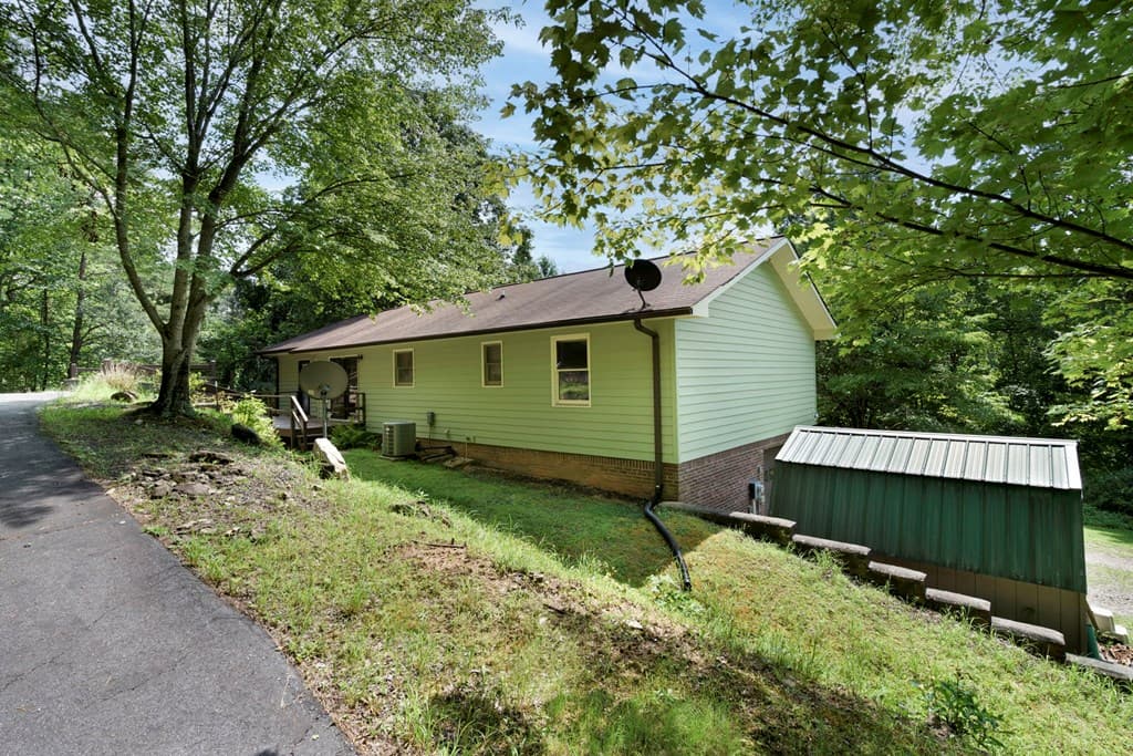488 West Cherry, Hayesville NC 28904 - Photo
