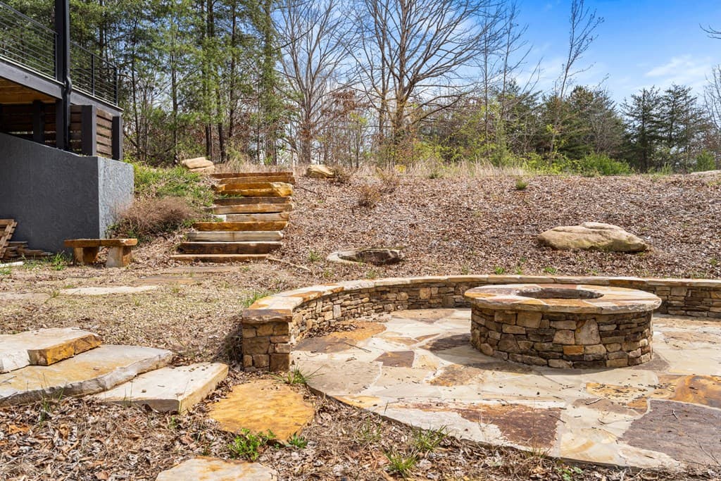23 Lake Trail W, Hiawassee GA 30546 - Photo