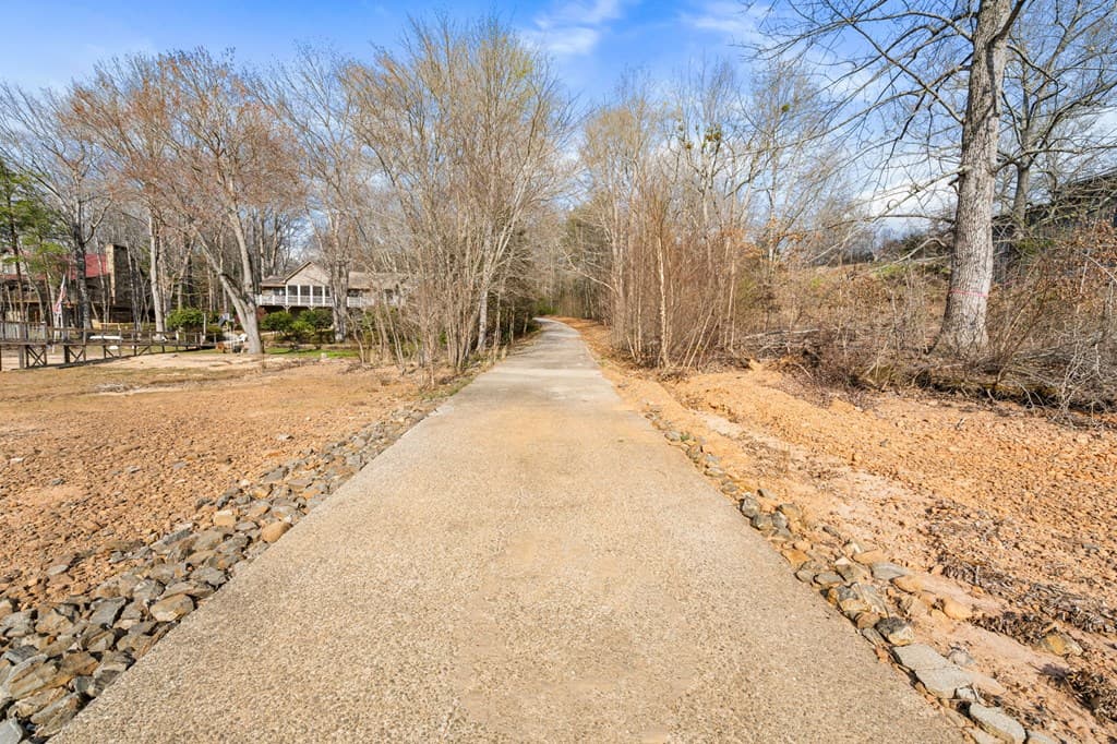 23 Lake Trail W, Hiawassee GA 30546 - Photo