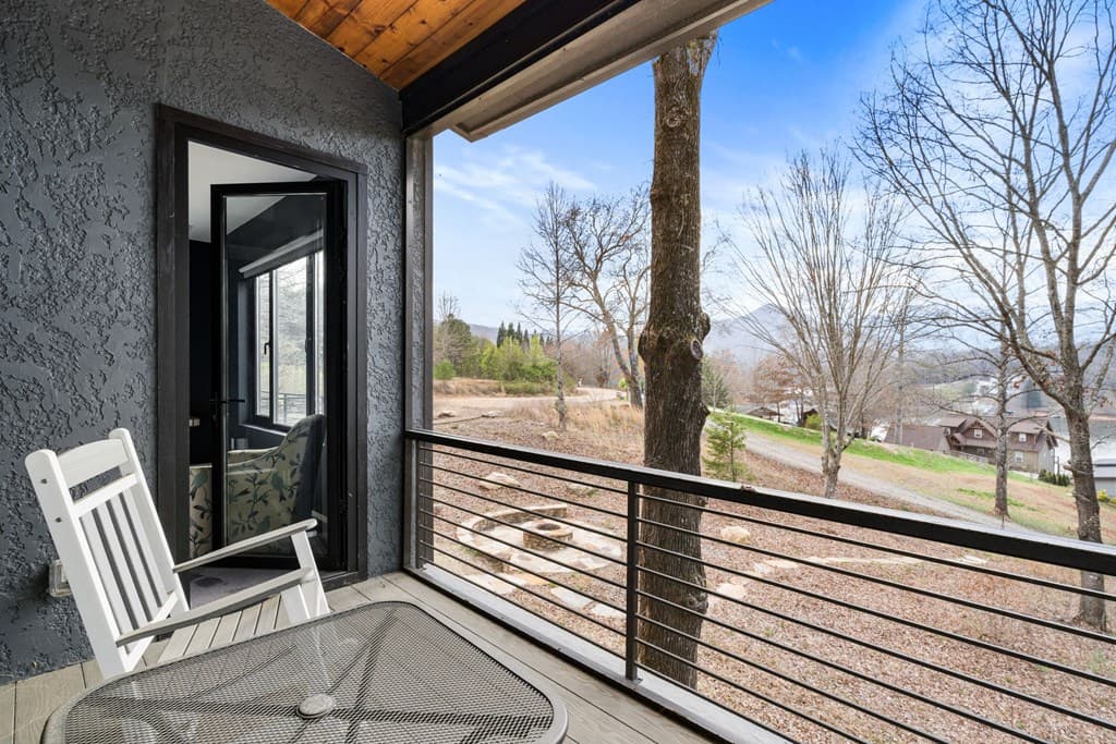 23 Lake Trail W, Hiawassee GA 30546 - Photo