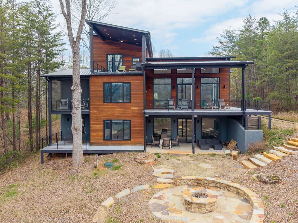23 Lake Trail W, Hiawassee GA 30546 - Photo