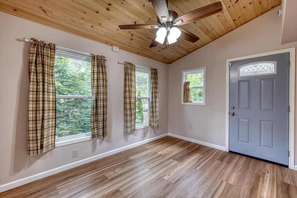 339 Henderson Road, Young Harris GA 30582 - Photo