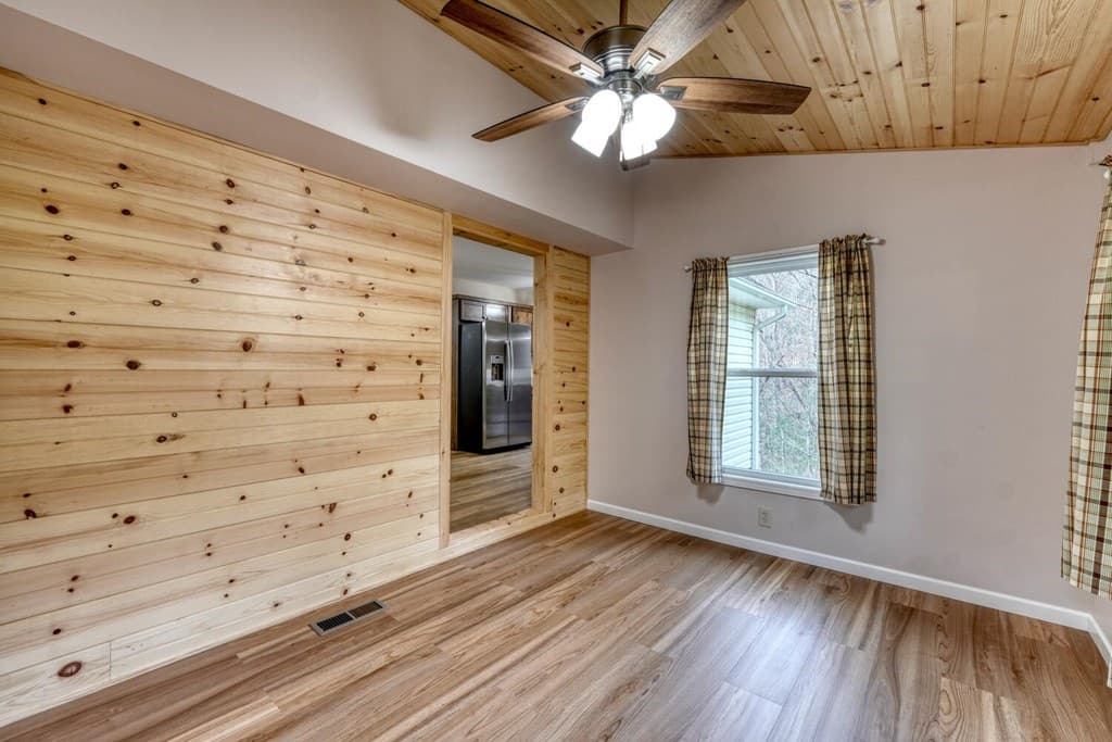 339 Henderson Road, Young Harris GA 30582 - Photo