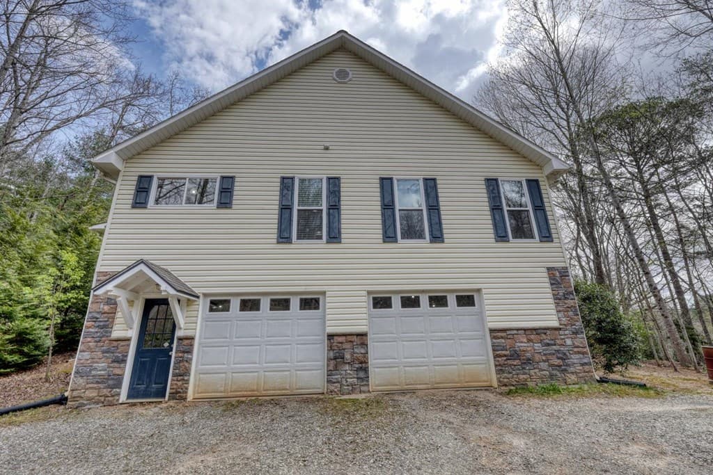 339 Henderson Road, Young Harris GA 30582 - Photo