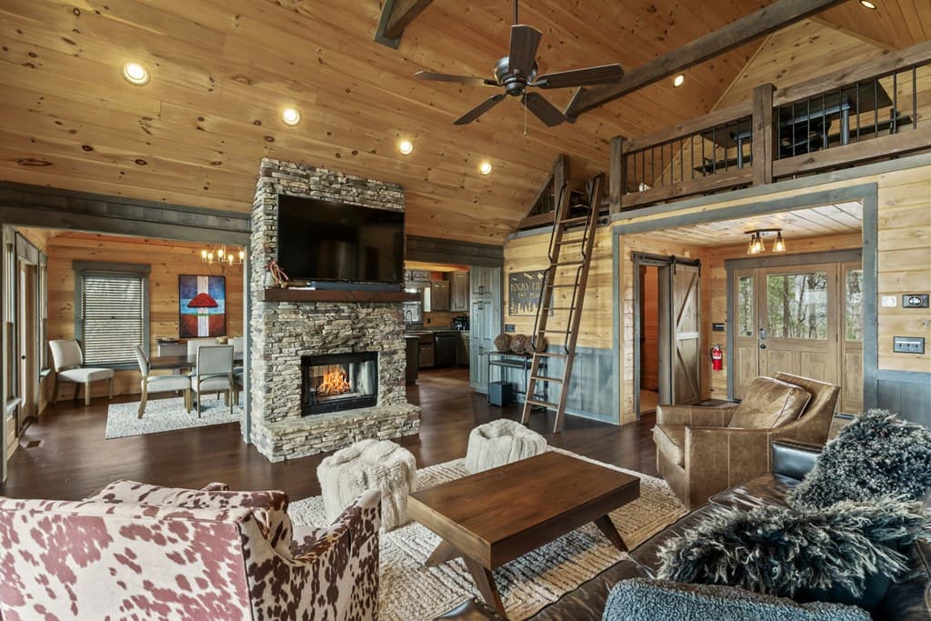 967 River Bend Lane, Blue Ridge GA 30513 - Photo