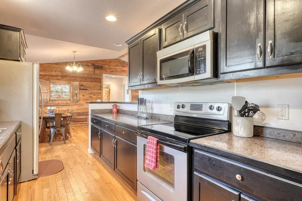 133 Underburg Lane, Franklin NC 28734 - Photo