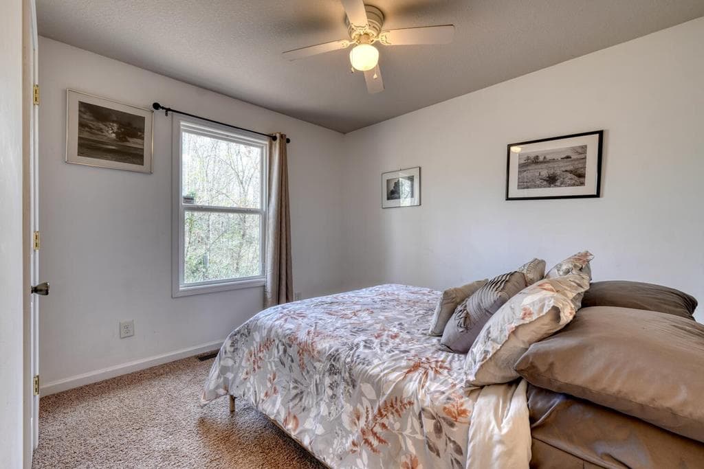 133 Underburg Lane, Franklin NC 28734 - Photo