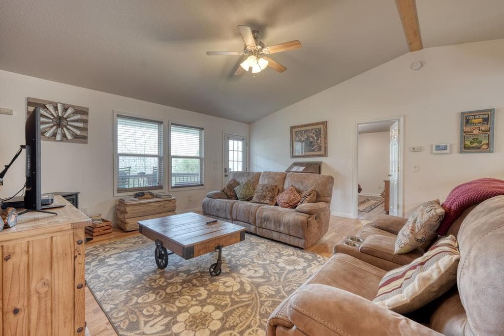 133 Underburg Lane, Franklin NC 28734 - Photo