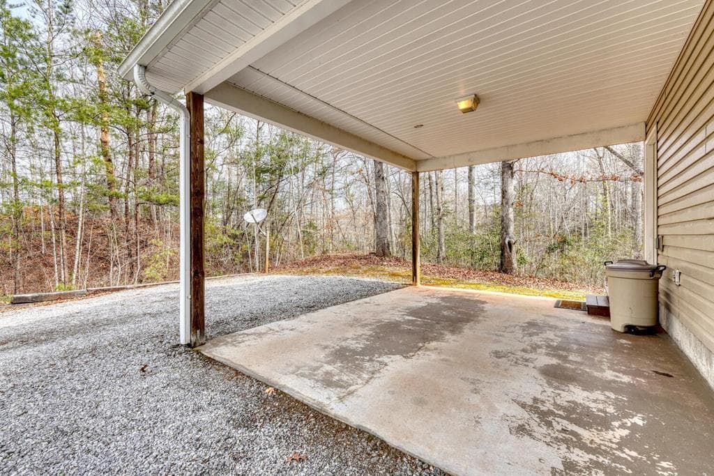 133 Underburg Lane, Franklin NC 28734 - Photo