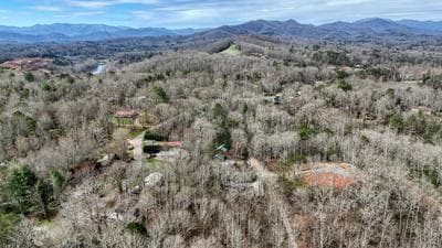 133 Underburg Lane, Franklin NC 28734 - Photo