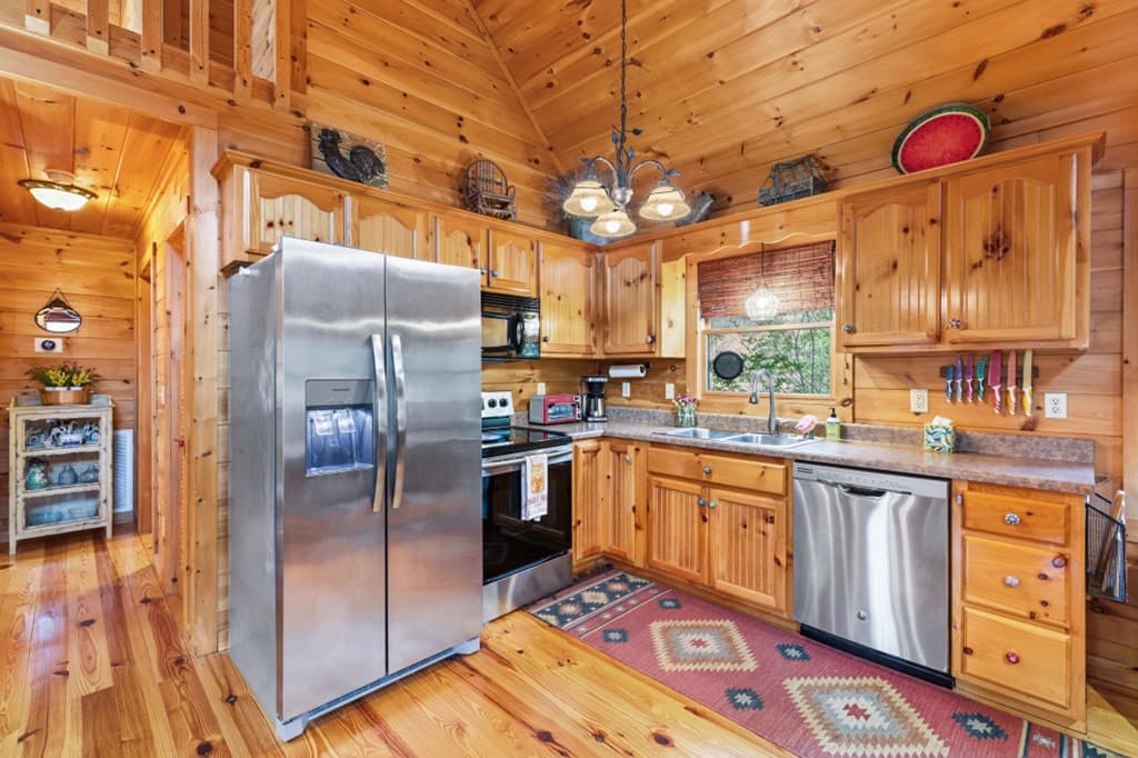1204 Brookhaven Lane, Blue Ridge GA 30513 - Photo