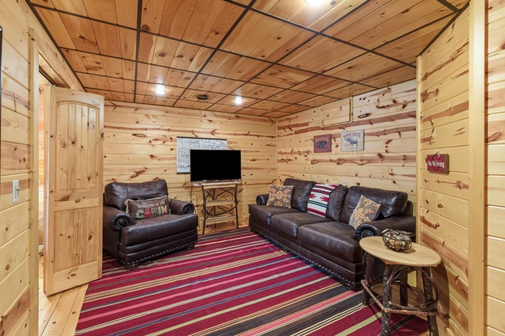 1204 Brookhaven Lane, Blue Ridge GA 30513 - Photo