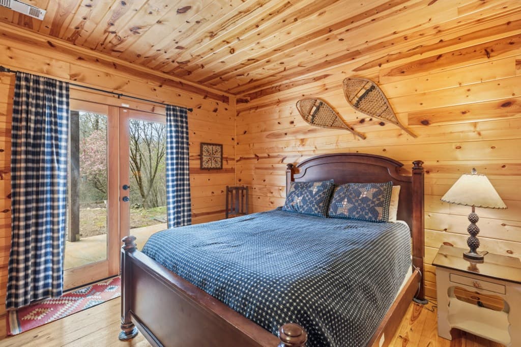 1204 Brookhaven Lane, Blue Ridge GA 30513 - Photo