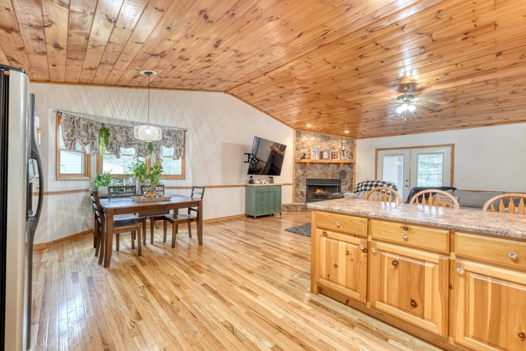 694 Hilltop Road, Murphy NC 28906 - Photo
