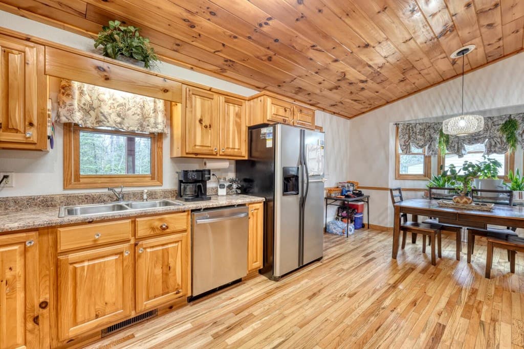694 Hilltop Road, Murphy NC 28906 - Photo