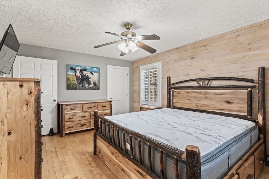 1132 Hells Hollow Road, Blue Ridge GA 30513 - Photo