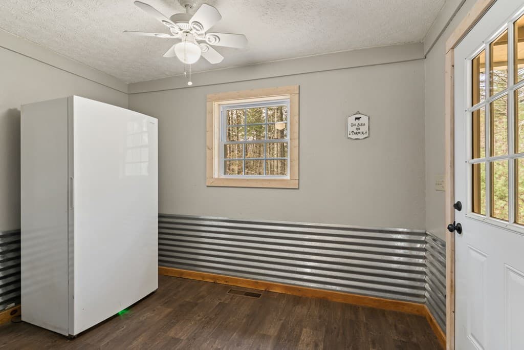 1132 Hells Hollow Road, Blue Ridge GA 30513 - Photo