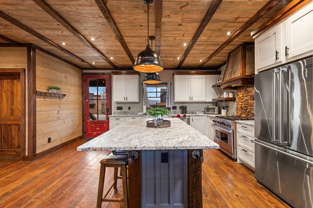 134 Cohutta Overlook Trail, Blue Ridge GA 30513 - Photo