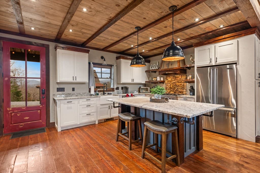 134 Cohutta Overlook Trail, Blue Ridge GA 30513 - Photo