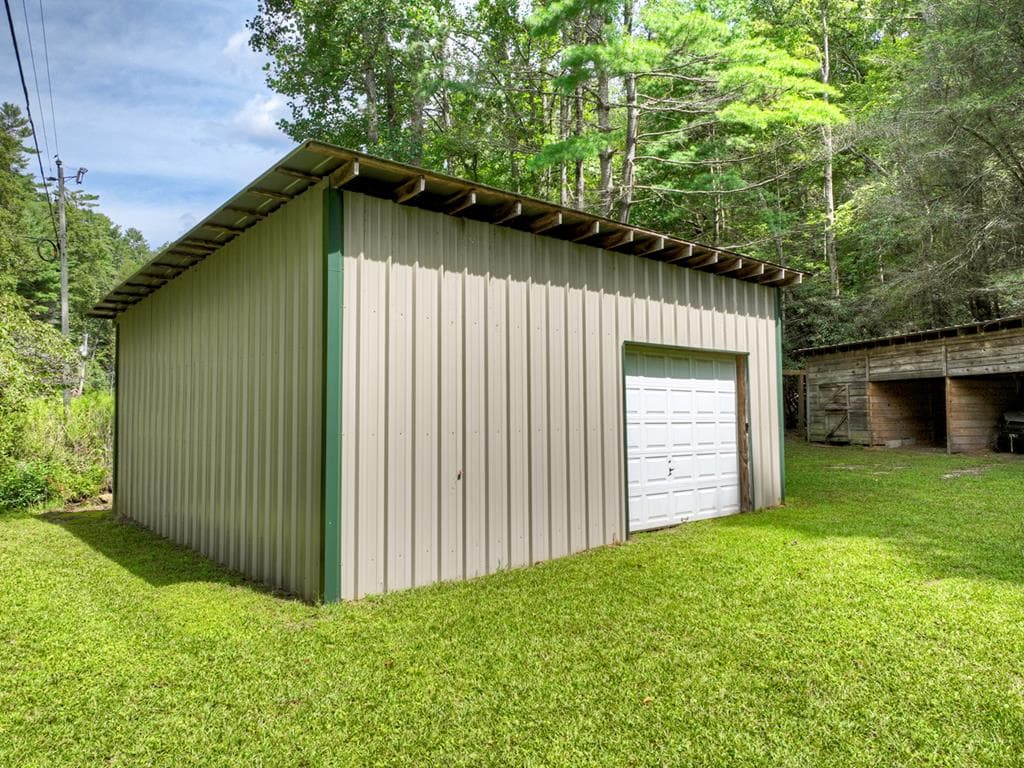 656 Newberry Drive, Ellijay GA 30536 - Photo