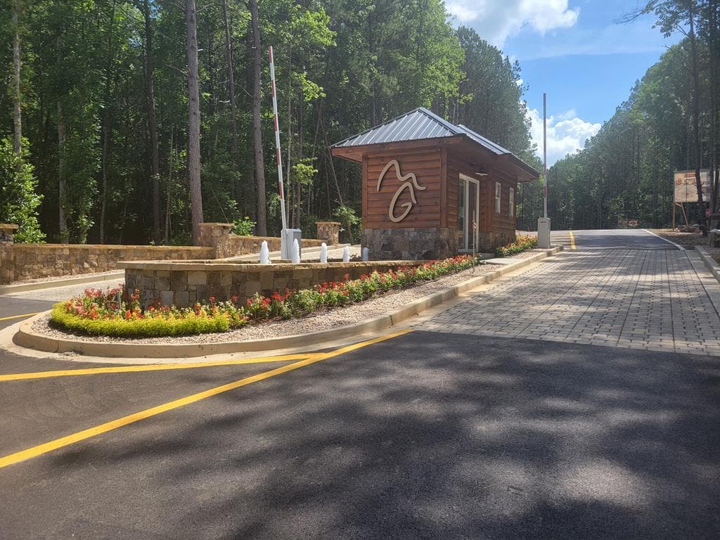 22 Mountaingate Way, Ellijay GA 30536 - Primary photo