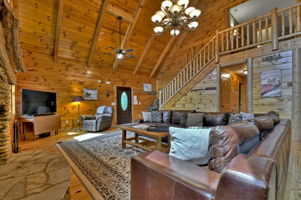 67 Lakeshore Drive, Blairsville GA 30512 - Photo