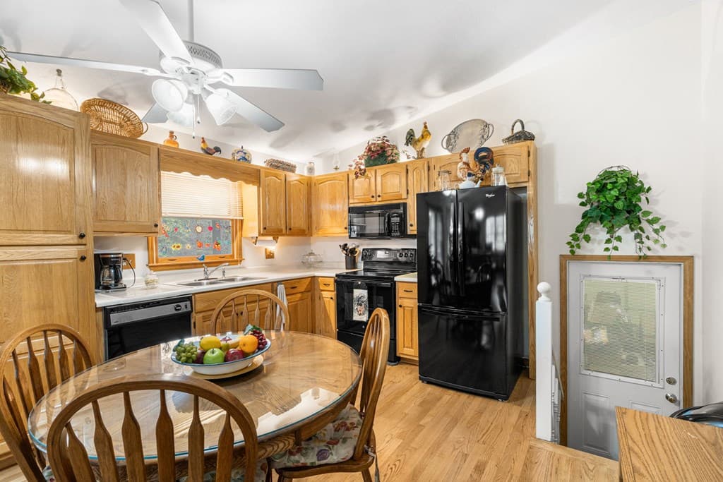 9045 Betty Jo Circle, Young Harris GA 30582 - Photo