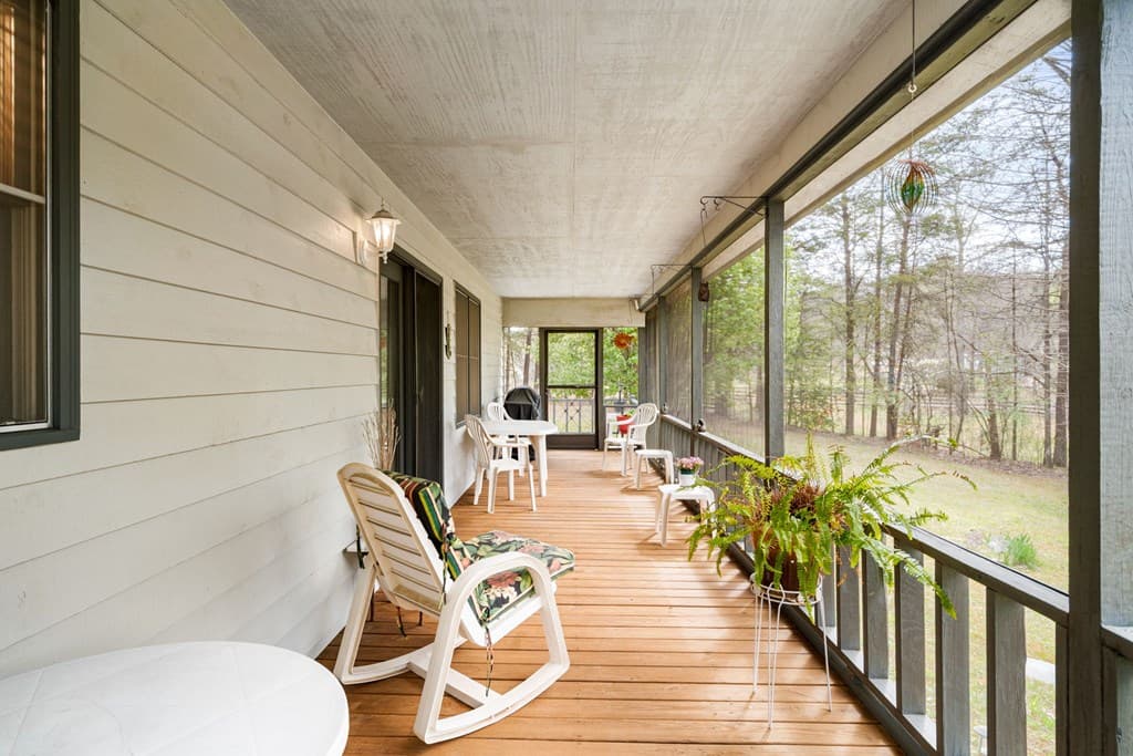 9045 Betty Jo Circle, Young Harris GA 30582 - Photo