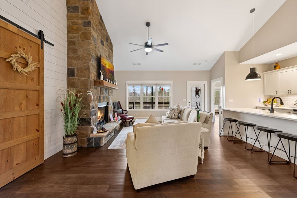 367 Highpoint Trail, Blairsville GA 30512 - Photo