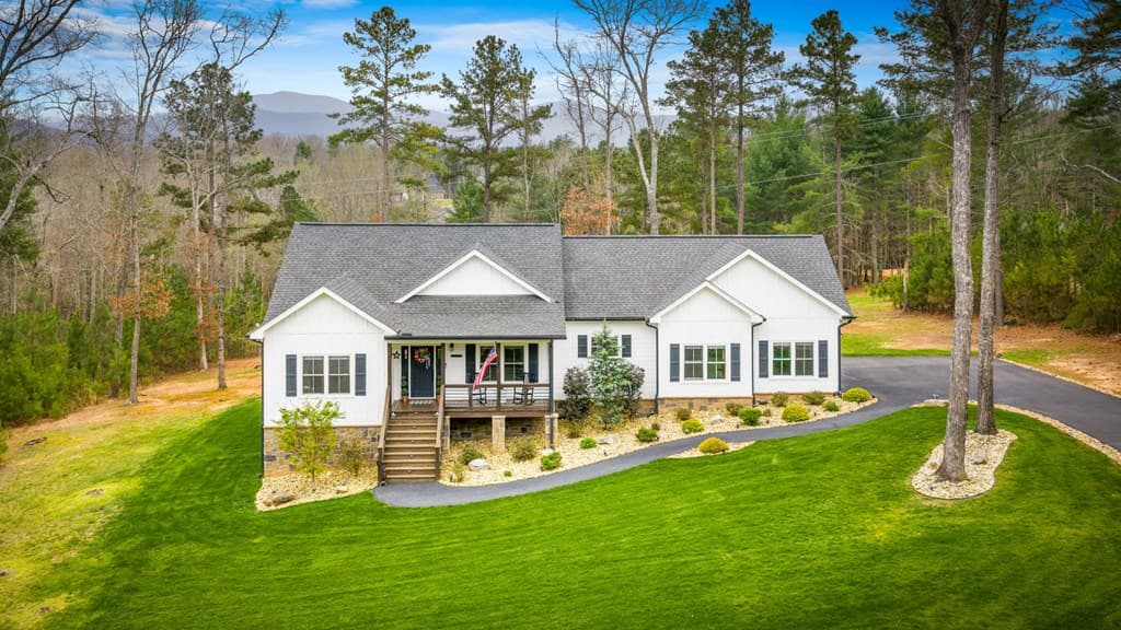 367 Highpoint Trail, Blairsville GA 30512 - Photo