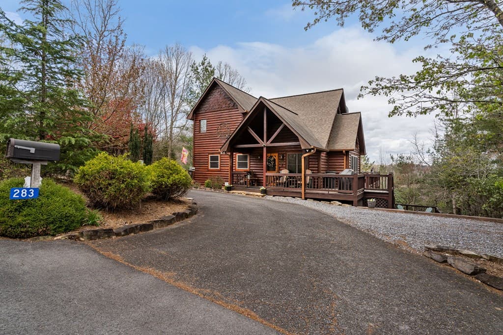 283 Black Gum Lane, Blue Ridge GA 30513 - Photo